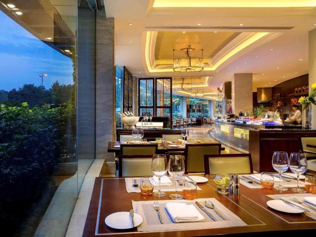 Sofitel Hangzhou Westlake - Few Steps To West Lake, With Panoramic Lake View Terrace Exteriér fotografie